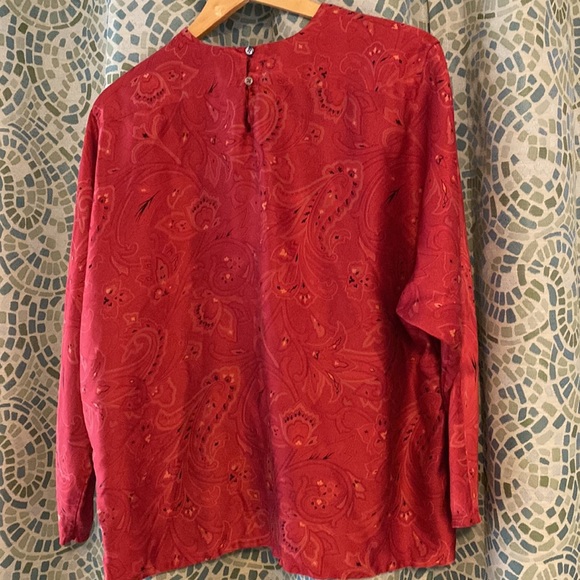 Red Silk Blouse 14 - Picture 4 of 4